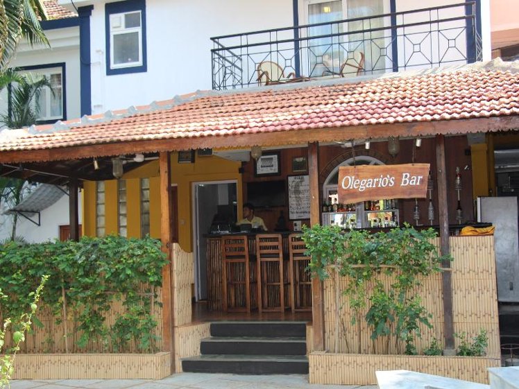 Bar