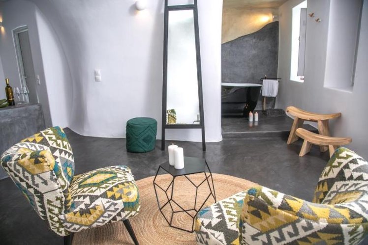 VILLA LUXURY Room