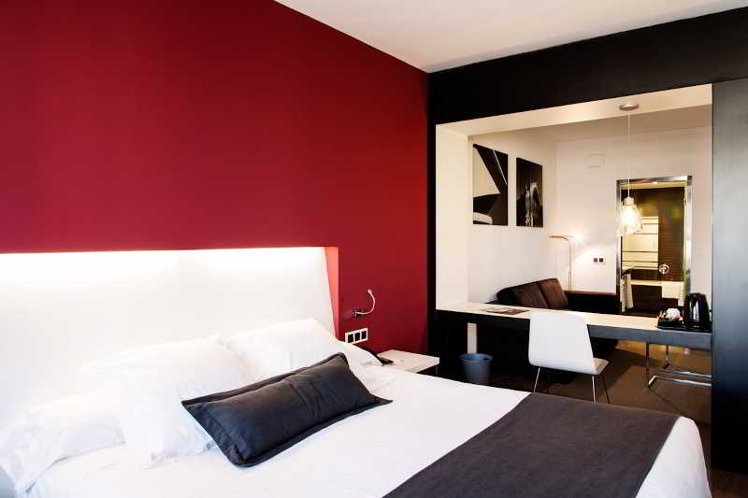 JUNIOR SUITE STANDARD Room