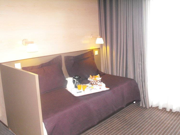 SUITE CAPACITY 3 Room