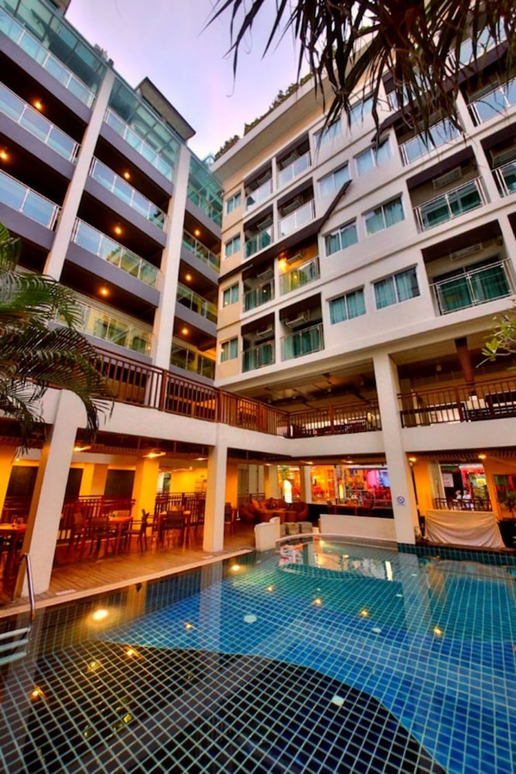 Sunshine Hotel & Residences