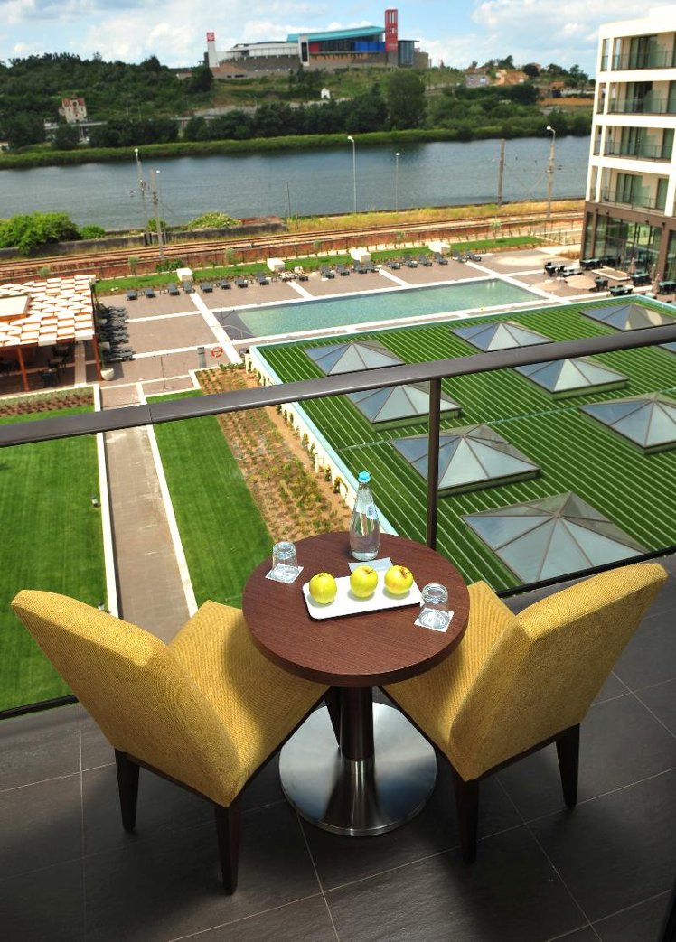 TWIN POOL VIEW Room