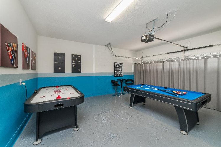 HOME SIX BEDROOMS WITH PRIVATE POOL Room