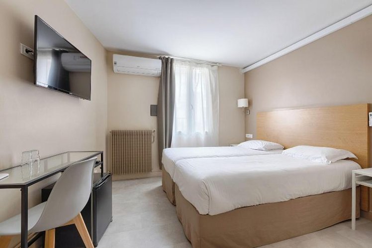 TWIN STANDARD Room