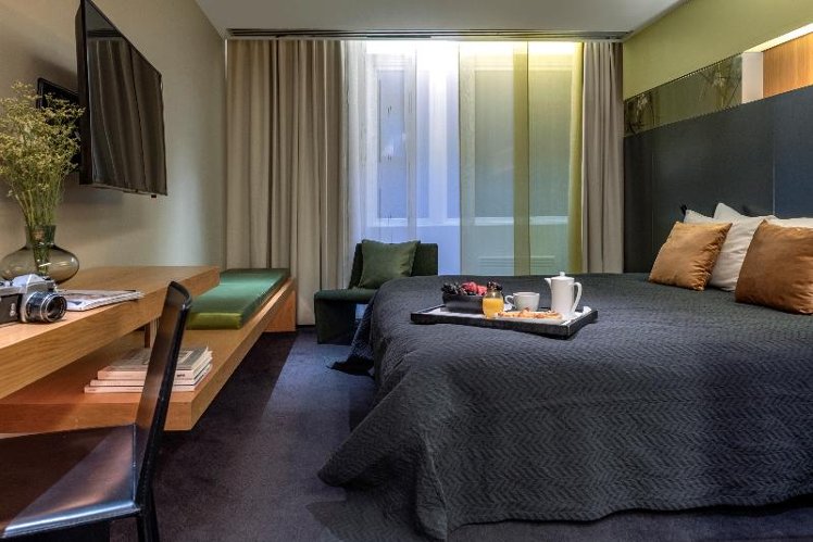 DOUBLE STANDARD Room