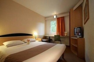 Ibis Carcassonne Est La Cite