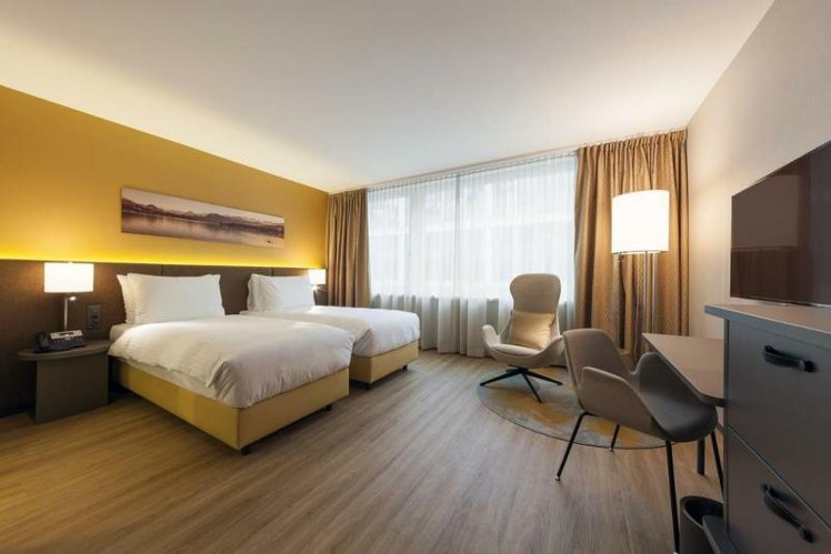 TWIN SUPERIOR Room