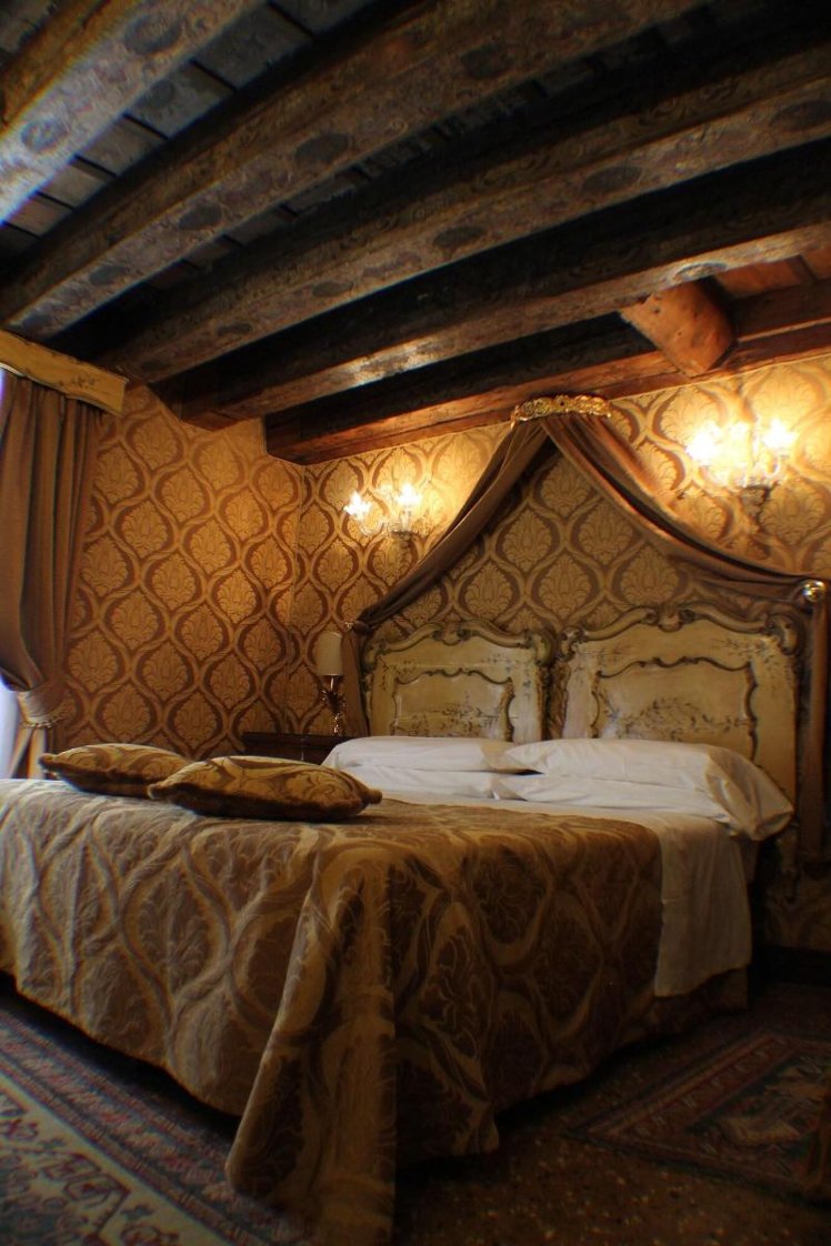 DOUBLE CLASSIC Room