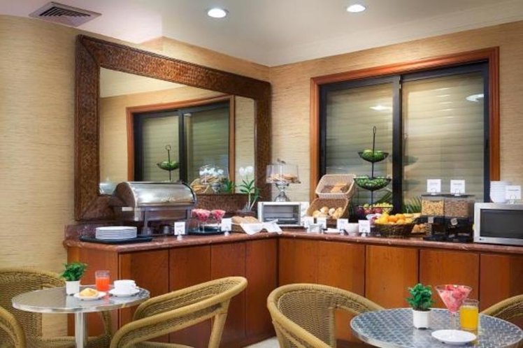 Plaza Florida Suites