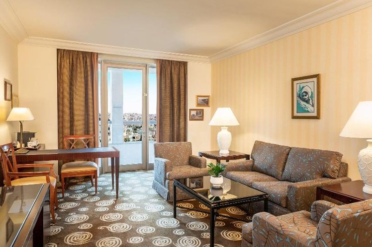 SUITE EXECUTIVE KING BED Room