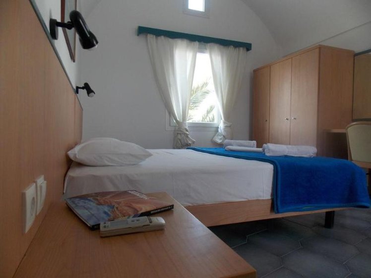Sunrise Studios Perissa