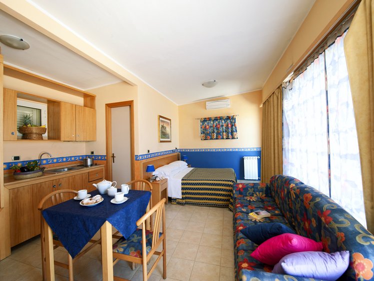 BUNGALOW CAPACITY 4 Room