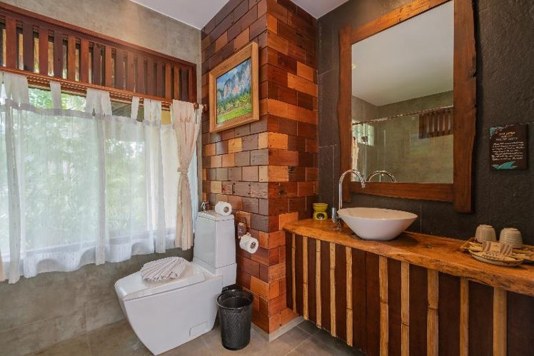 DOUBLE DELUXE MOUNTAIN VIEW Room