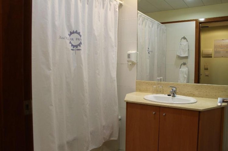 TWIN STANDARD Room
