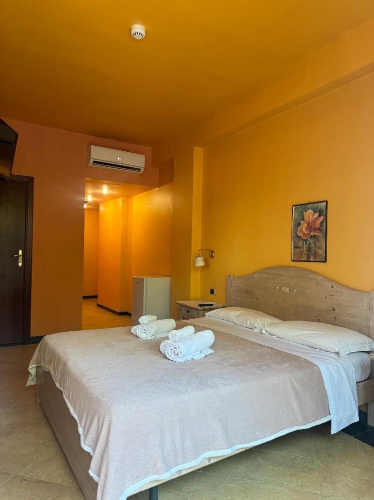 DOUBLE SINGLE USE SEA VIEW WITH BALCONY Room