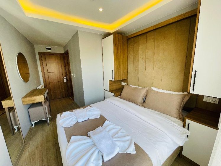 DOUBLE STANDARD Room