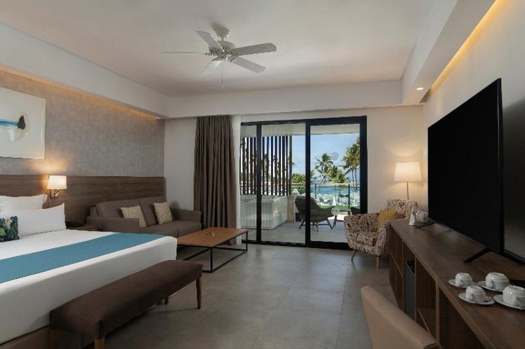 SUITE DELUXE WITH JACUZZI Room