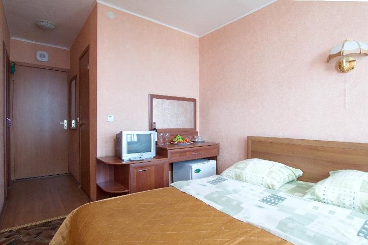 DOUBLE STANDARD Room