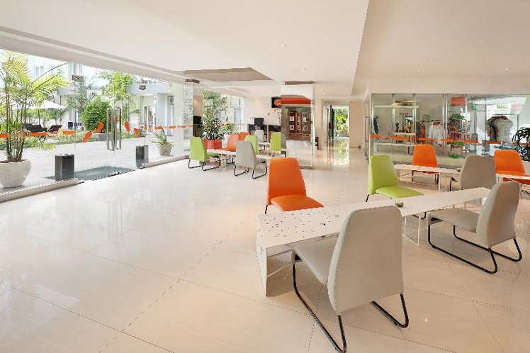 HARRIS Hotel and Residences Riverview Kuta - Bali