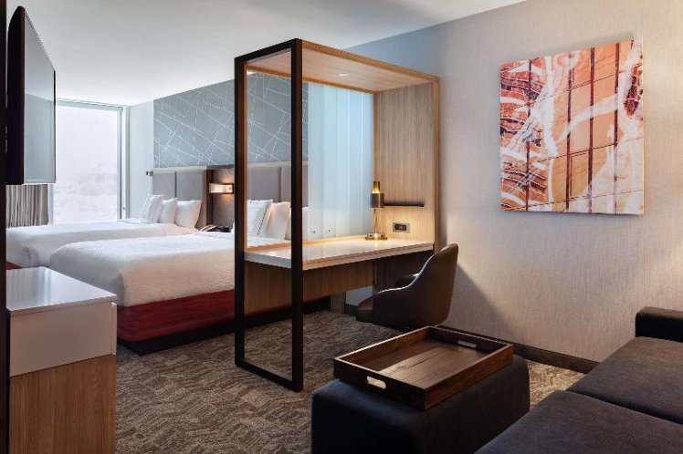 SUITE TWO QUEEN BEDS Room