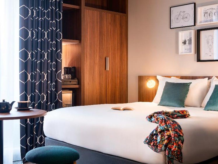 SUITE CONNECTING ROOM Room
