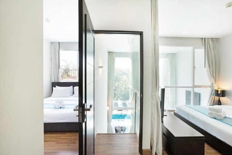 DOUBLE CAPACITY 6 THREE BEDROOM Room