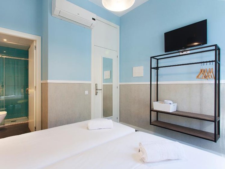 DOUBLE INNER Room