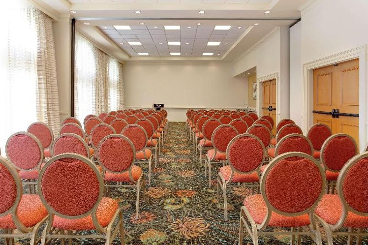 Hilton Naples