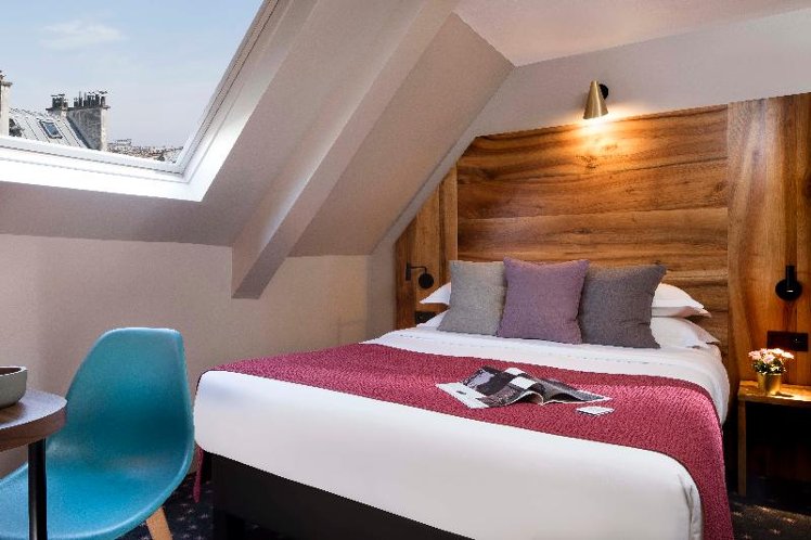 DOUBLE STANDARD Room