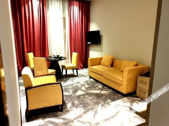 Fortune Atrium Hotel