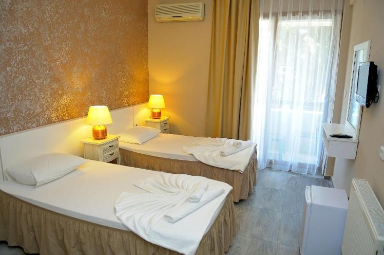 Cesurlar Hotel