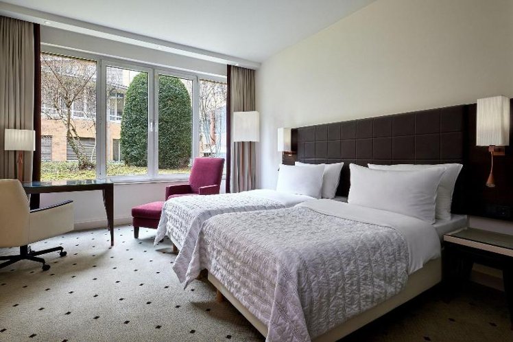 TWIN SUPERIOR Room
