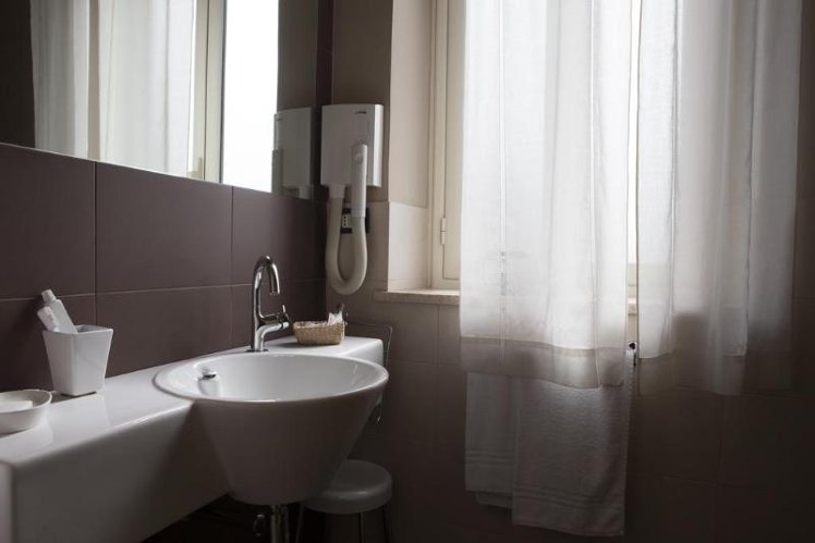 DOUBLE STANDARD Room