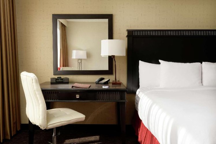 DOUBLE TWO QUEEN BEDS Room