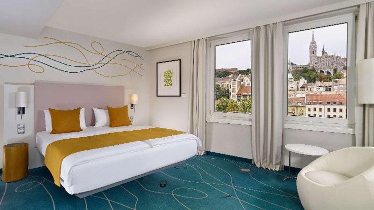 DOUBLE STANDARD Room