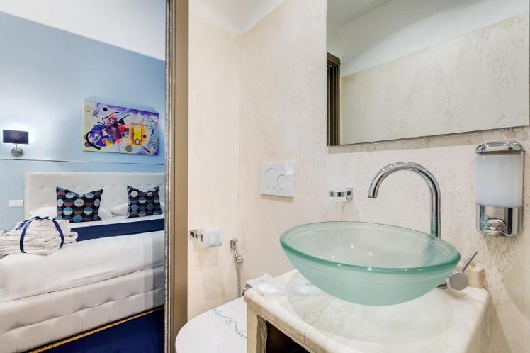 DOUBLE ECONOMY Room