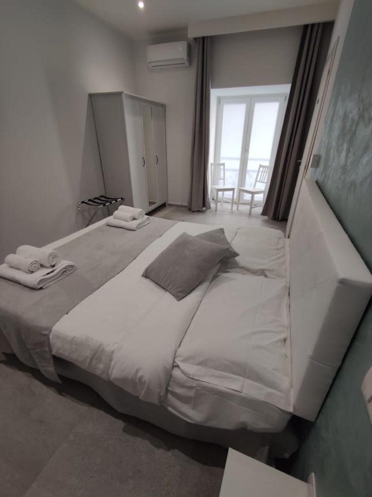 DOUBLE STANDARD Room