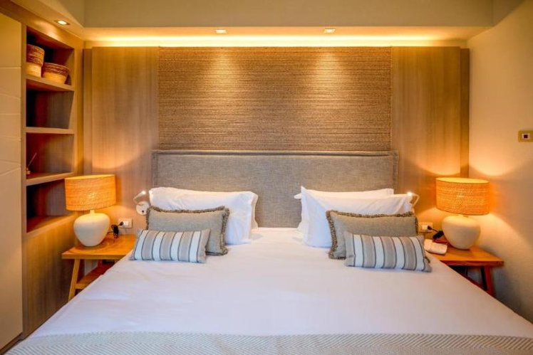 SUITE CAPACITY 4 Room