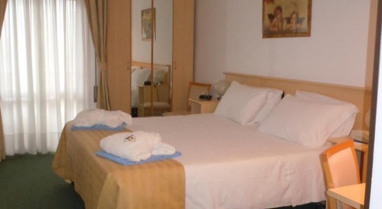 Double or Twin STANDARD Room