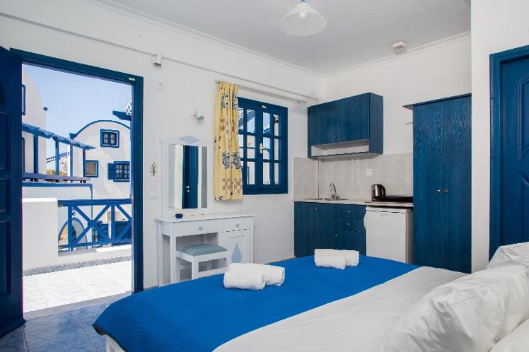 DOUBLE STANDARD Room