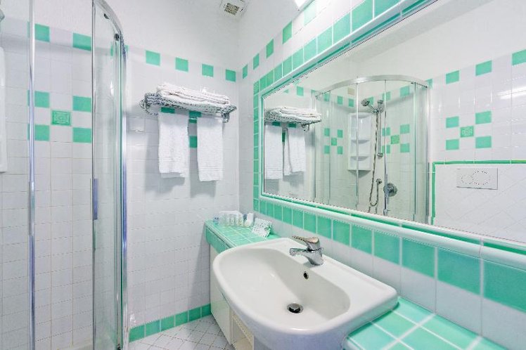 DOUBLE CLASSIC Room