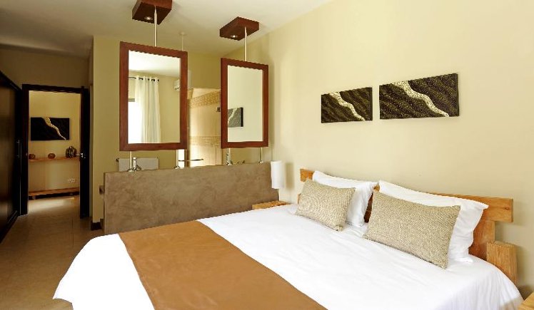 VILLA CAPACITY 5 TWO BEDROOMS Room