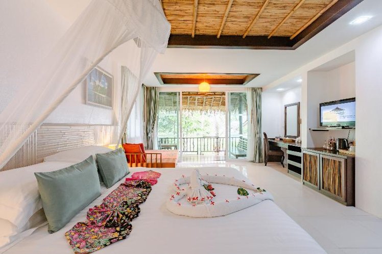 DOUBLE SUPERIOR Room