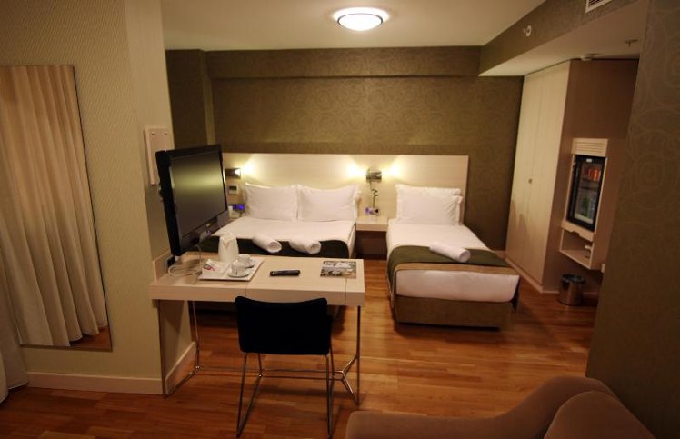 SUITE CAPACITY 4 Room