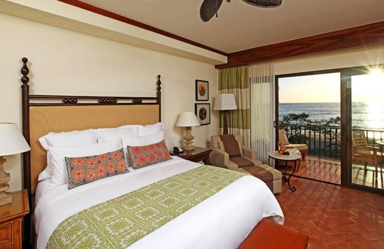 DOUBLE DELUXE OCEAN FRONT Room