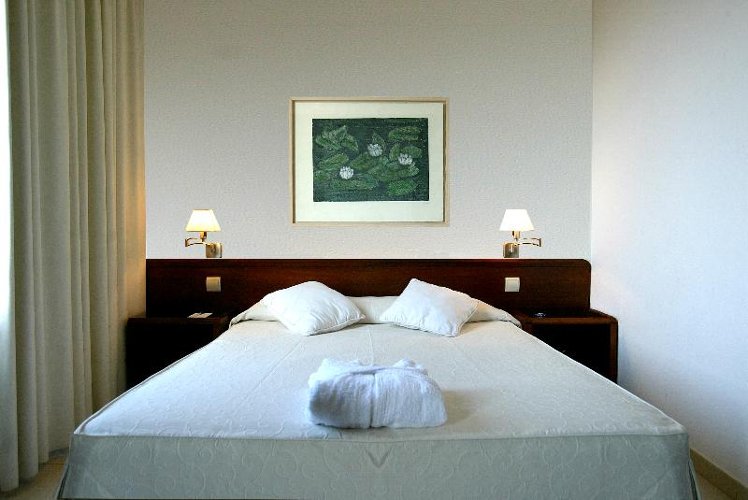TRIPLE STANDARD Room