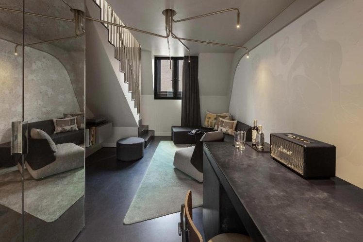 DOUBLE ONE BEDROOM Room