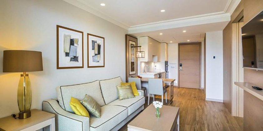 JUNIOR SUITE STANDARD Room