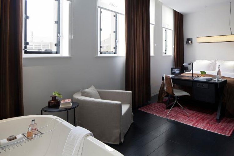 SUITE DELUXE Room