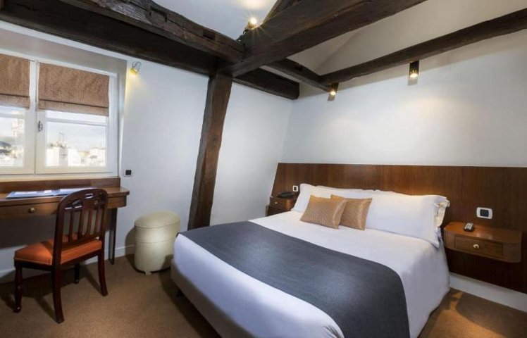 DOUBLE CLASSIC Room